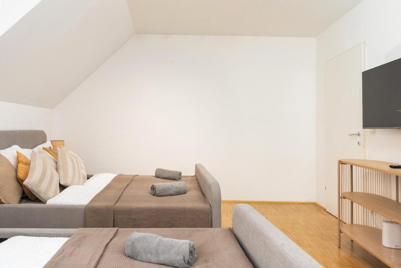 Apartamento Penthouse, 3 Separate Bedrooms, 2 Min To U6 Nussdorfer Strasse Viena
