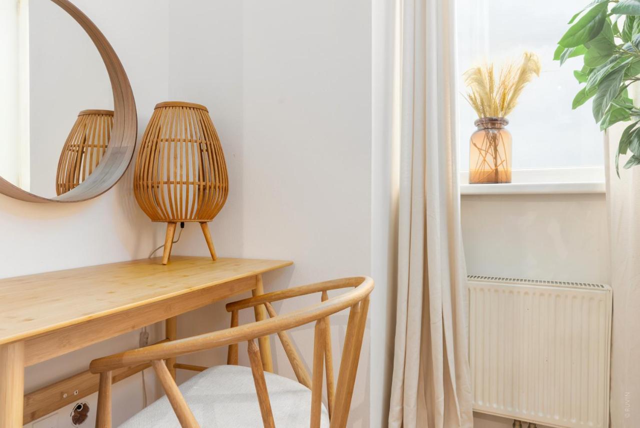 Apartamento Penthouse, 3 Separate Bedrooms, 2 Min To U6 Nussdorfer Strasse *